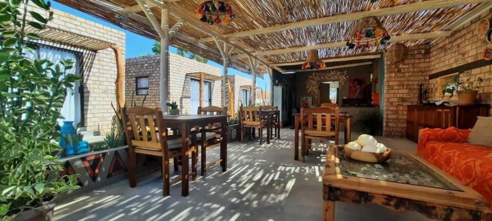 The Desert House Uis Luaran gambar